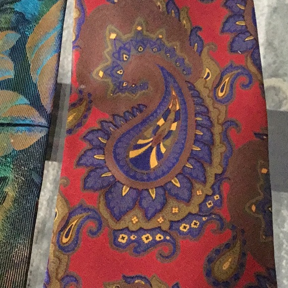 Hugo Boss ties -2 - Picture 3 of 4